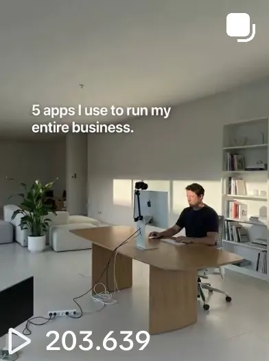 Post using the "5 apps I use to run my entire business" format, 203,639 views